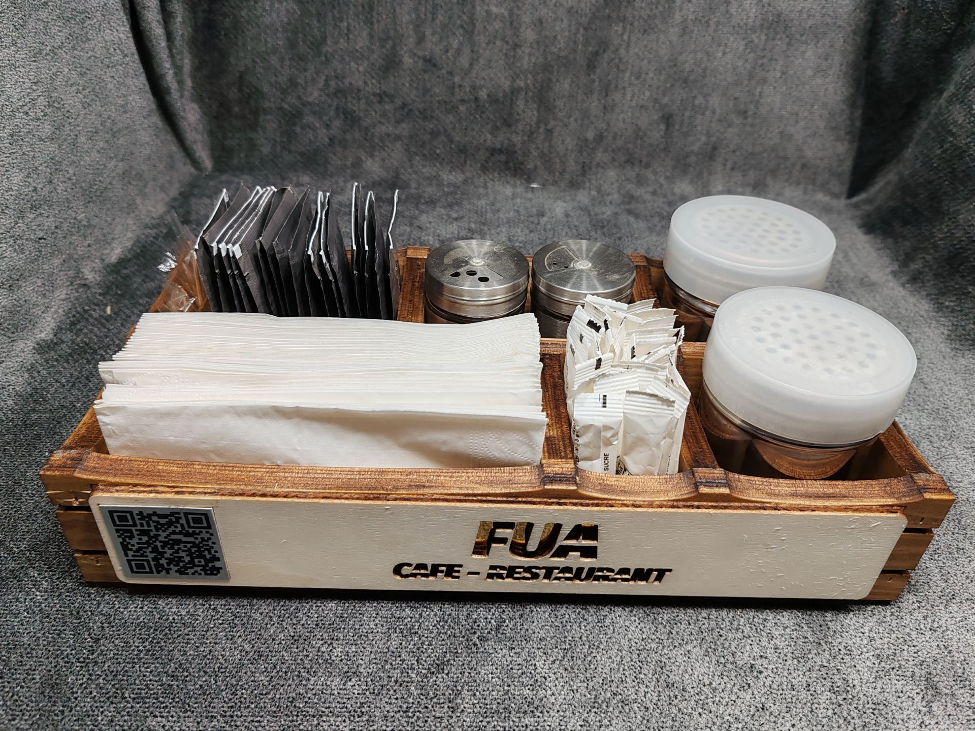 Cafe ve Restoran için Doğal Ahşap Menaj Takımı (Şekerlik, Peçetelik, Sosluk) - Model 7